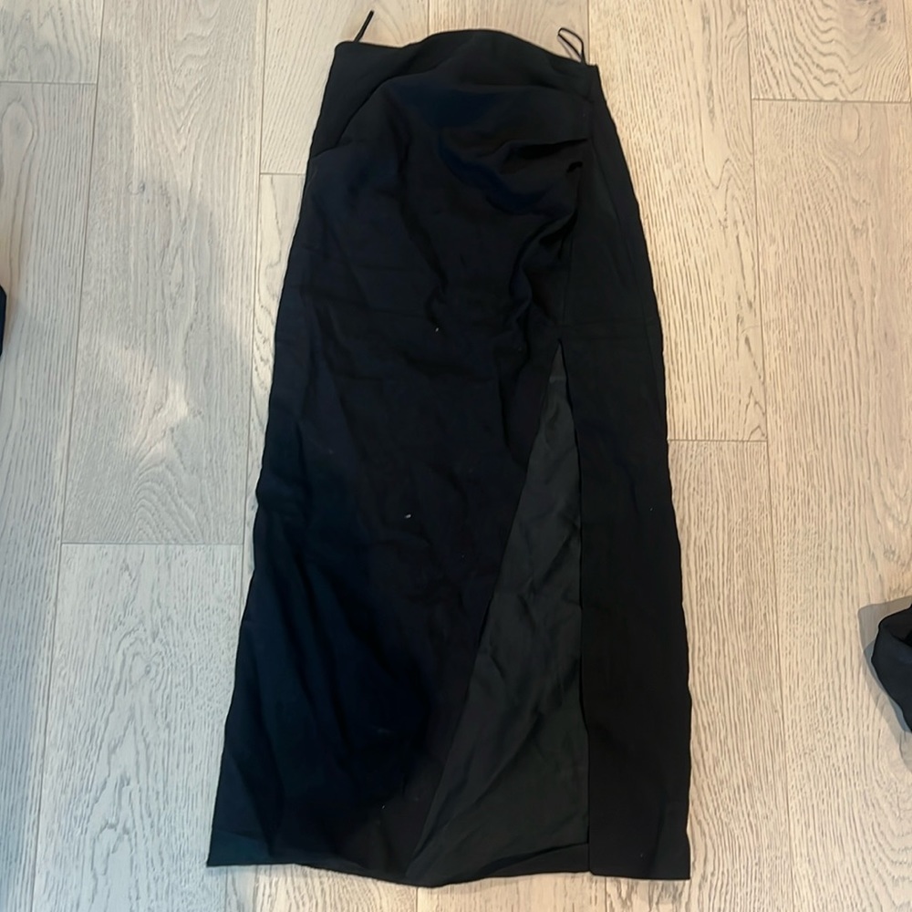 Open slit skirt